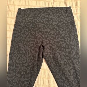Lululemon Athletica Black Patterned Leggings
